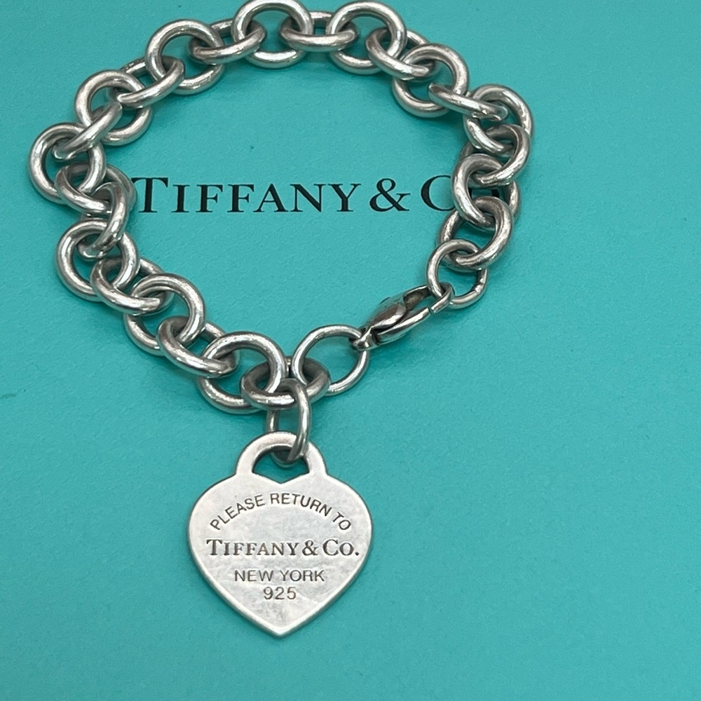 🔴Authentic TIFFANY & CO Silver RTT Blue Enamel Heart Charm Link Bracelet 🔴 - Picture 9 of 14